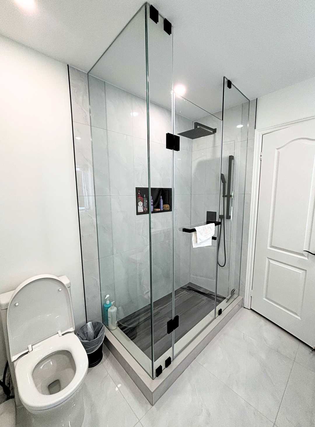 custom make up vanity with LED mirror*3 bathroom