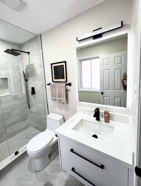 floating vanity with U shape of drawers vanity with frameless