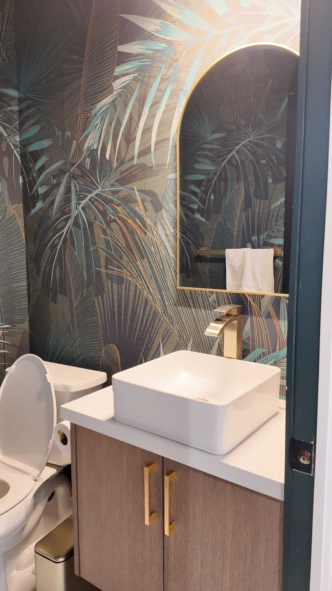 4 bathroom-fluted custom black vanity for share bathroom, avocado green