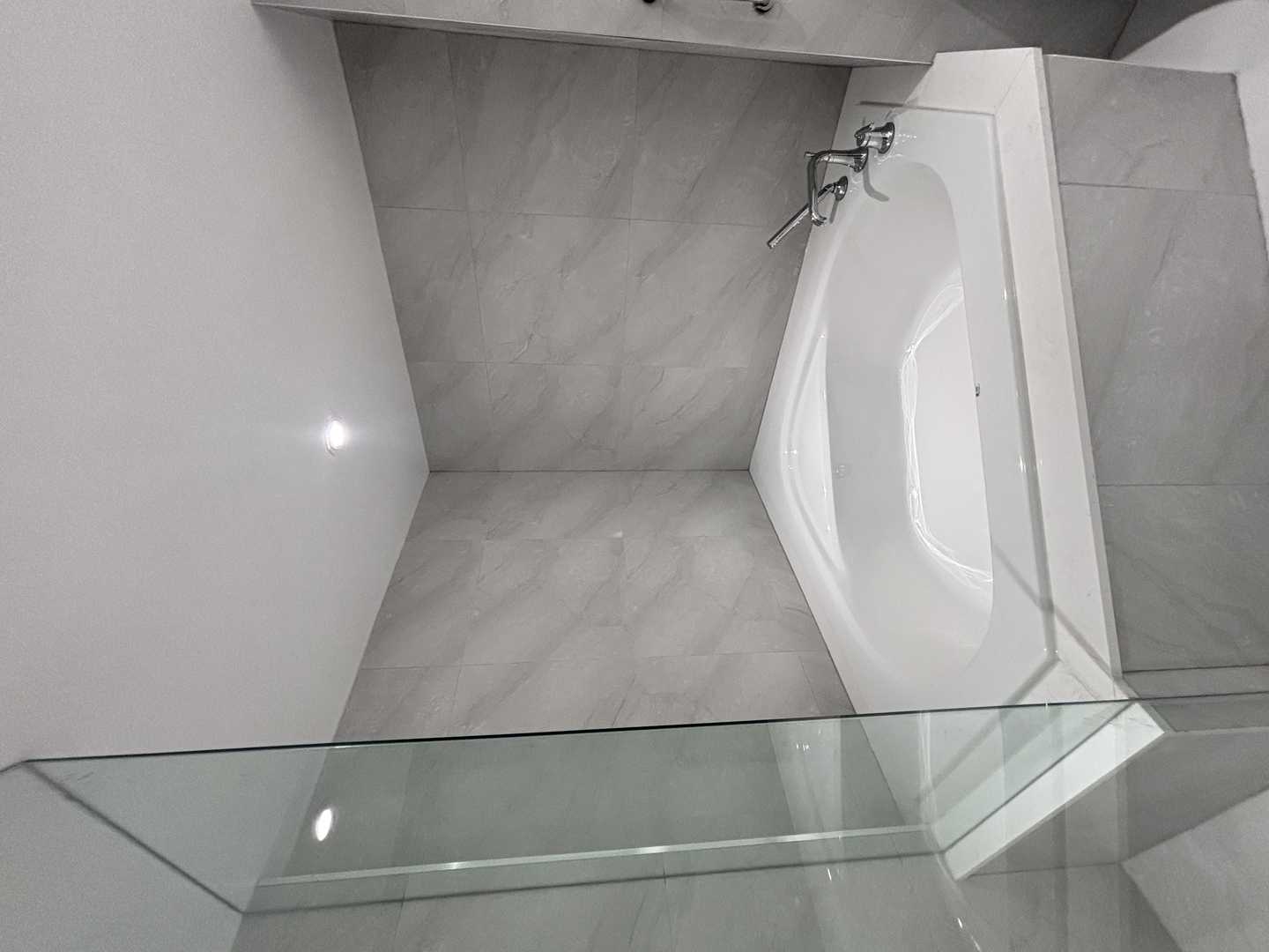 custom kitchen, 2 bathroom, master bathroom with corner built-in bathtub,