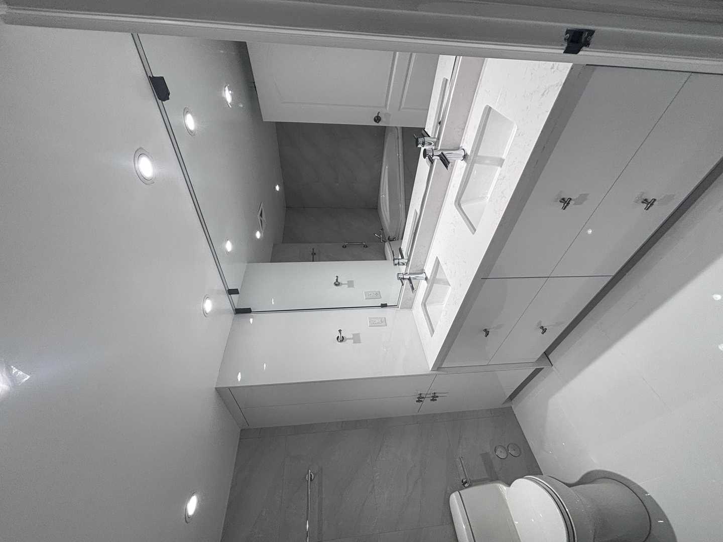 custom kitchen, 2 bathroom, master bathroom with corner built-in bathtub,