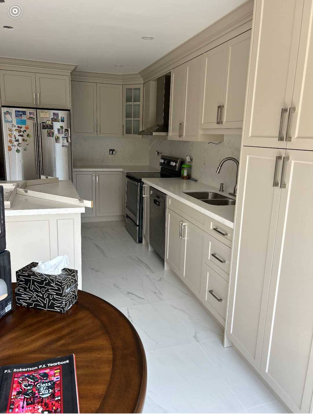 Creamy white kitchen cabinets