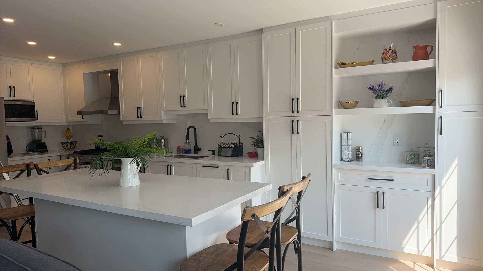 White shaker kitchen cabinets