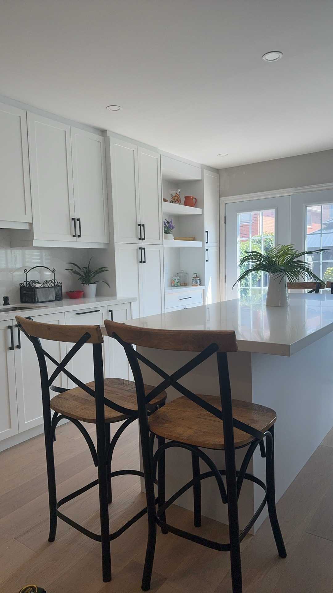 White shaker kitchen cabinets