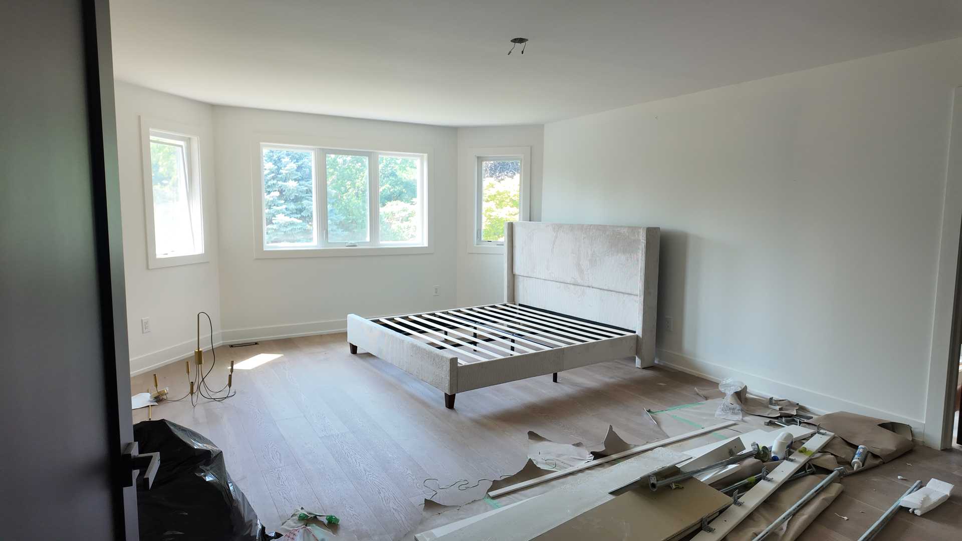 Whole house nature wood flooring and staircase, especially herringbone flooring